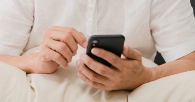 シニア層のスマホスキルは上昇傾向、とくに70代前半の伸び率が顕著【モバイル社会研究所調べ】