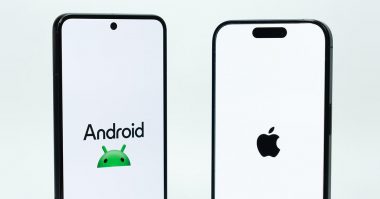 iPhoneからAndroidスマホへの乗り換えは後悔するのか？ それぞれのメリットとデメリット