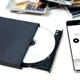 パソコン不要！ 音楽CDをAndroidスマホに取り込めるUSB-C接続のポータブルCDドライブが超便利！