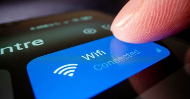 高齢者（シニア層）に「Wi-Fi」と「モバイル通信」の違いを分かりやすく伝えるコツ！