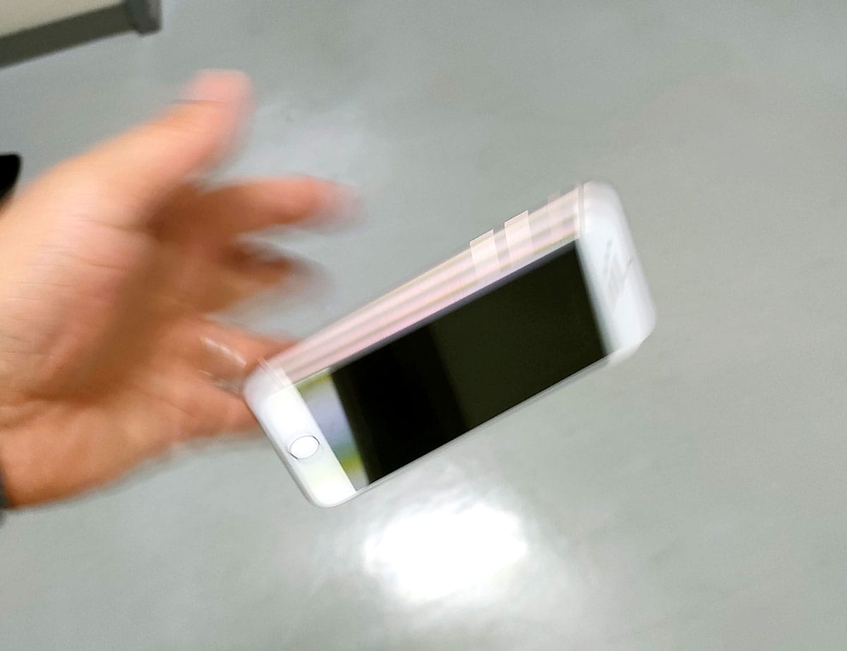 「塗るだけ」でスマホ画面が割れない!? ダイソーの液体保護フィルムを本音レビュー!の画像12