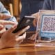 「スマホ注文、正直ムリ…」過半数が不満！飲食店で見直される“直接注文”の安心感