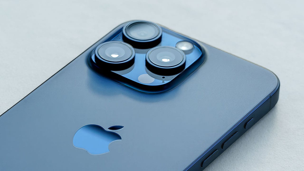 <若様>カメラ性能重視ユーザーが回答! スマホへの満足度と重視するポイントは?【Picky\'s調べ】の画像1