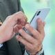 法人携帯の落とし穴とは？導入企業が後悔した「見落としがちなポイント」【一括.jp調査】
