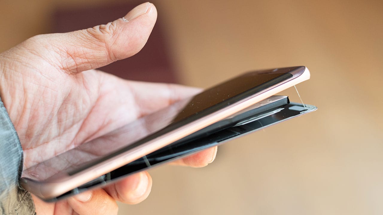 その症状、“スマホ熱中症”かも？夏に壊れるスマホの意外な落とし穴【日本PCサービス調査】の画像1