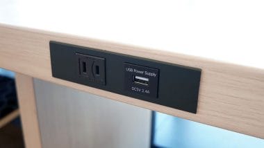 その公共のUSBポート、危険かも!? スマホを守る「USBデータブロッカー」の効果を検証