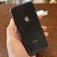 「カメラなしiPhone」って何だ！？ SEモデルで22万円の激レア端末の正体とは