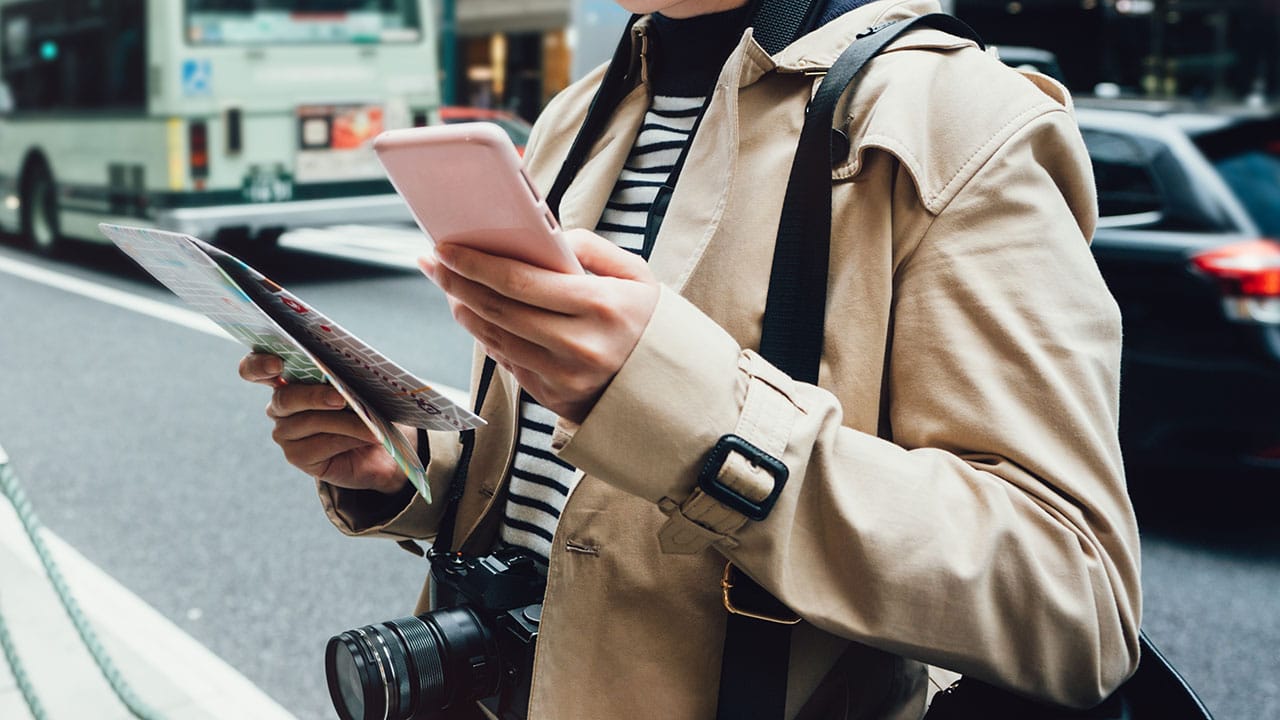 旅好き50代以上の9割がスマホ活用!でも“あのトラブル”には要注意?の画像1