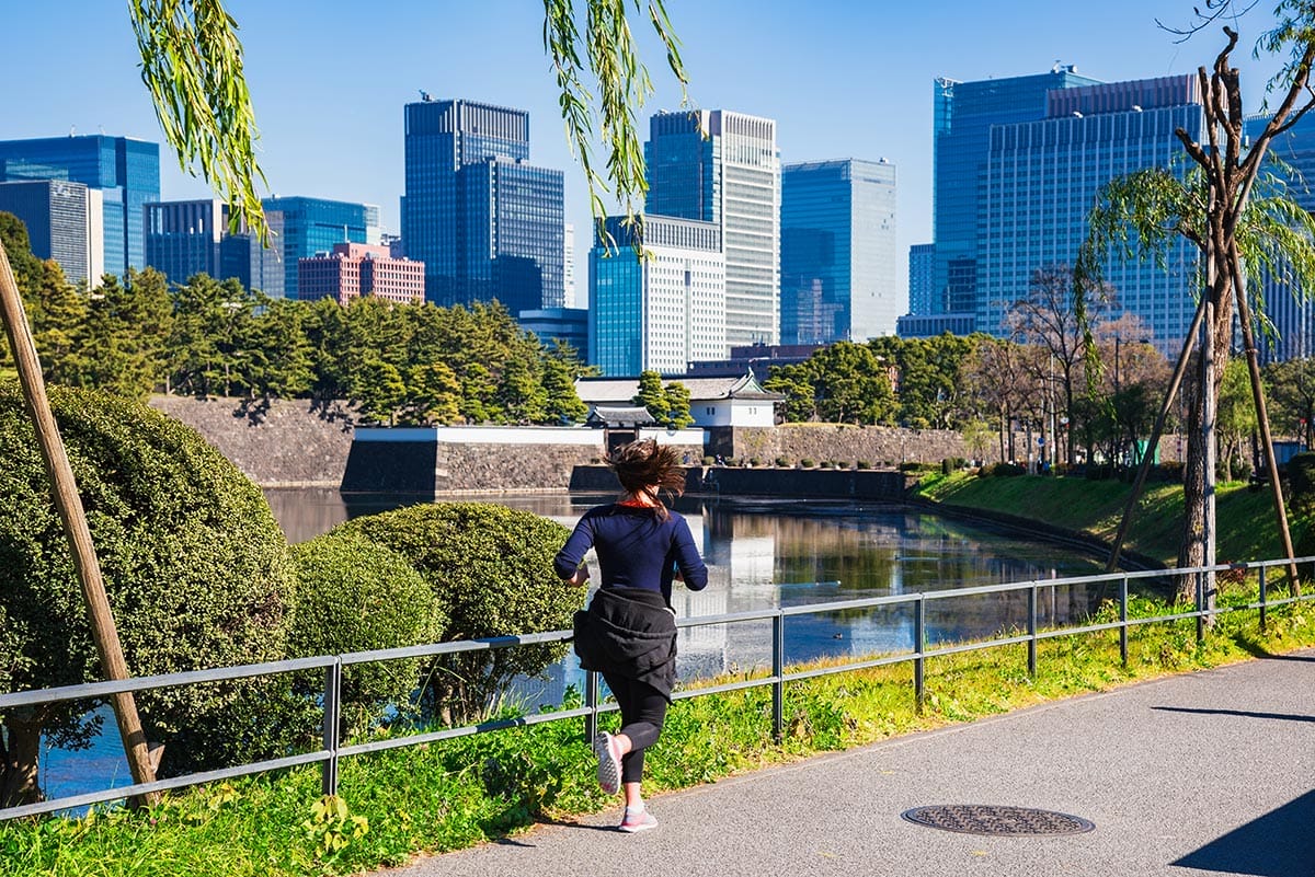 au Smart Sportsはウェアラブル時代の先駆け？携帯電話×フィットネスの先駆者の功績の画像2