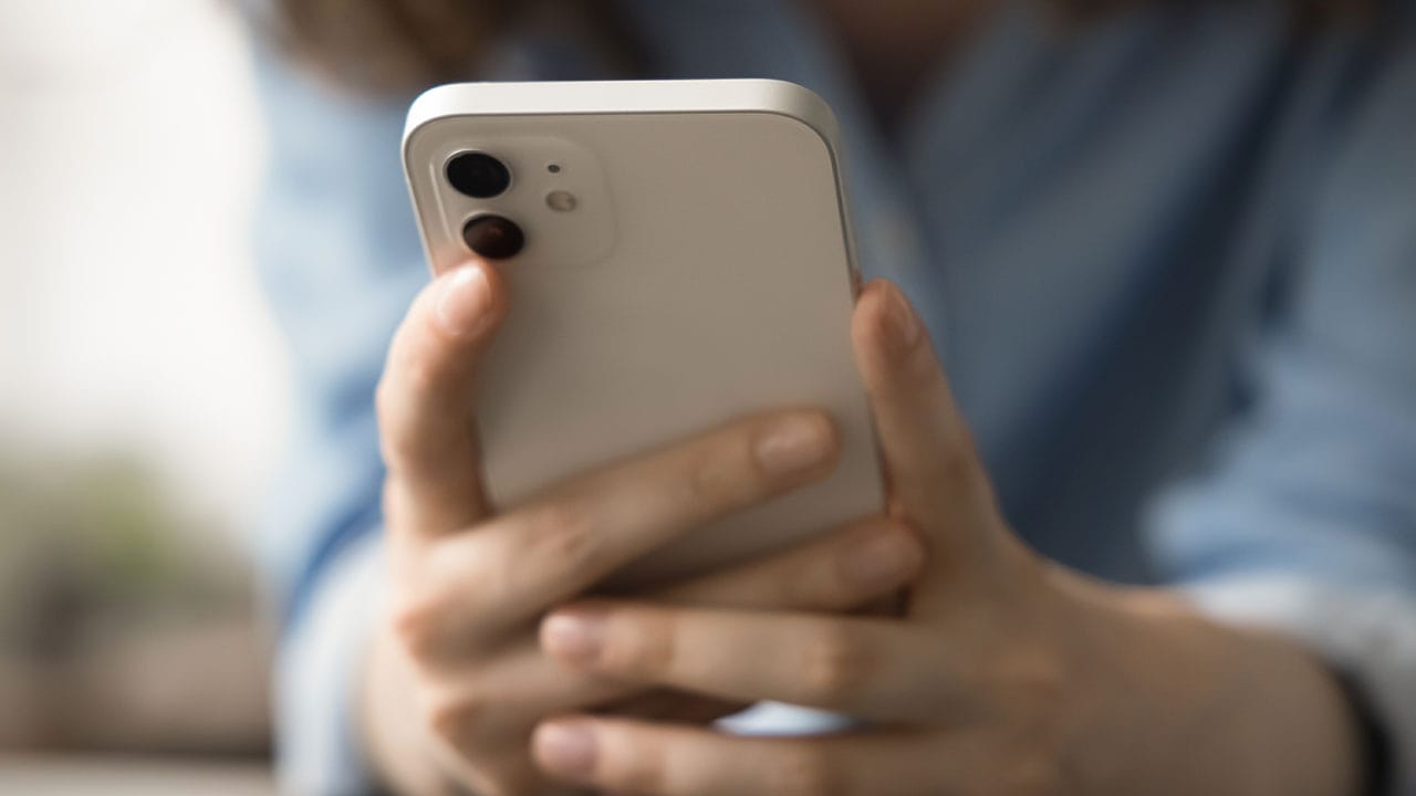 スマホやSNSをどうする？家族が直面するデジタル終活の“パスワード問題”の画像1