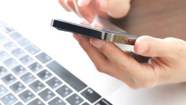 出勤しているママの『8割』が在宅ワークを望むも、それでも現実は“出社中心”というギャップ