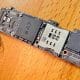 「めちゃくちゃかっこいい！」本物のiPhone基盤を使ったキーホルダーが話題