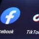 高校生が選ぶ「なくても困らないメディア」1位はFacebook　“おじさん向け”の印象が強すぎた