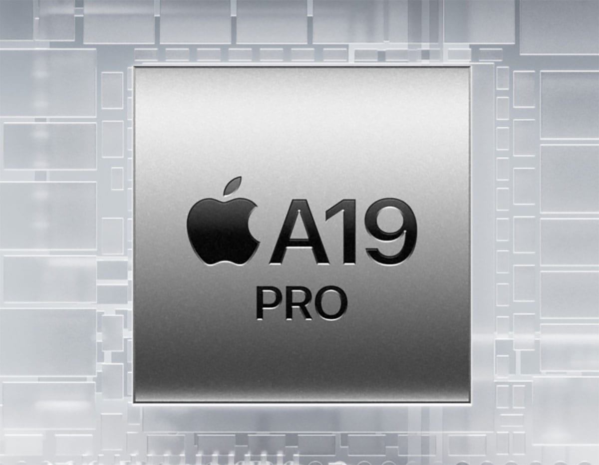 結局『iPhone Air』は買いか!? iPhone 16や13 Pro Maxなどと比較してみたの画像1