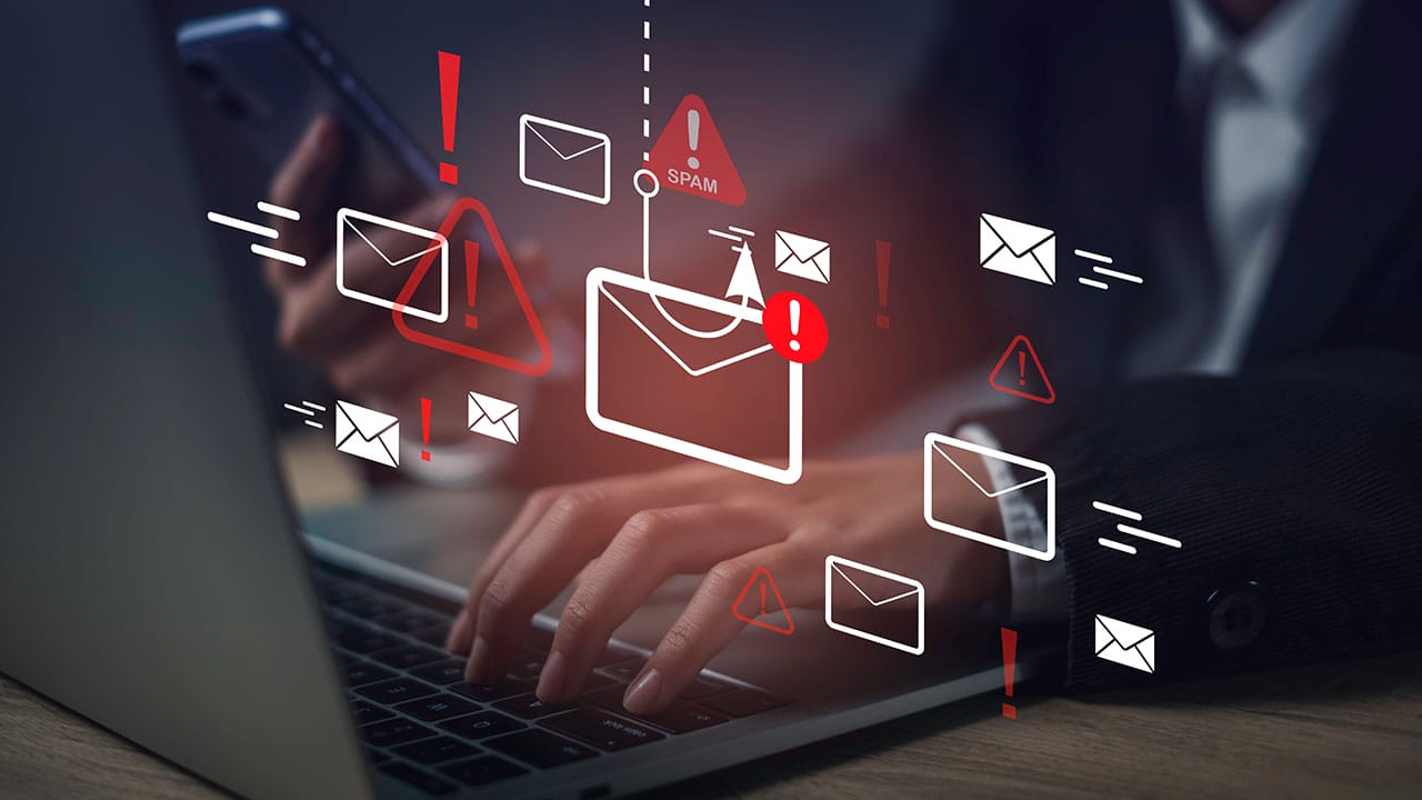 詐欺メール、4人に1人がクリック　見分けるポイントは「件名」「送信元」「文面」の画像1