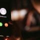 夜中にかかってくる「非通知電話」は一体誰から？ 非通知の電話を着信拒否するには？