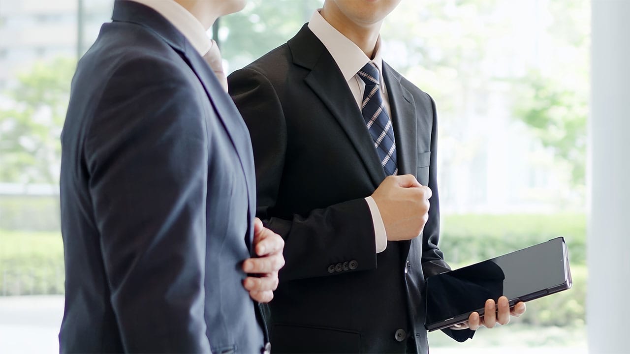 若手だけ優遇? 上司の6割が“部下に嫉妬”と回答 職場で何が起きている?の画像1